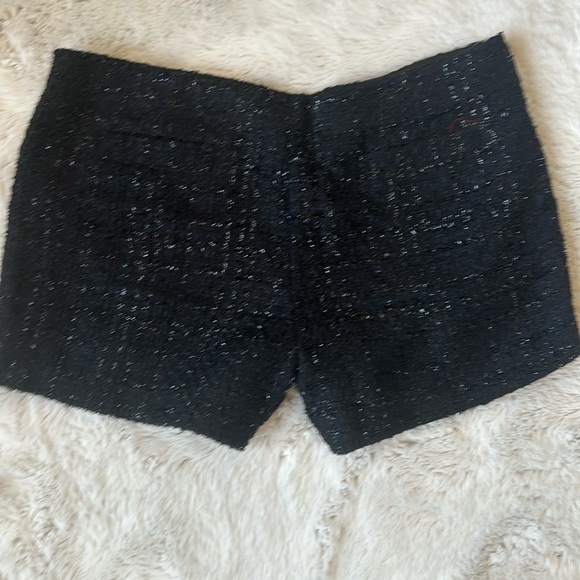 Swoon TWEED BLACK SHORTS - Picture 4 of 4